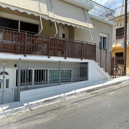 Venetsanou Ketsea 77 Appartamento Kalamata Esterno foto