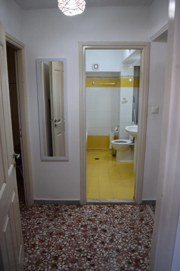 Venetsanou Ketsea 77 Appartamento Kalamata Esterno foto