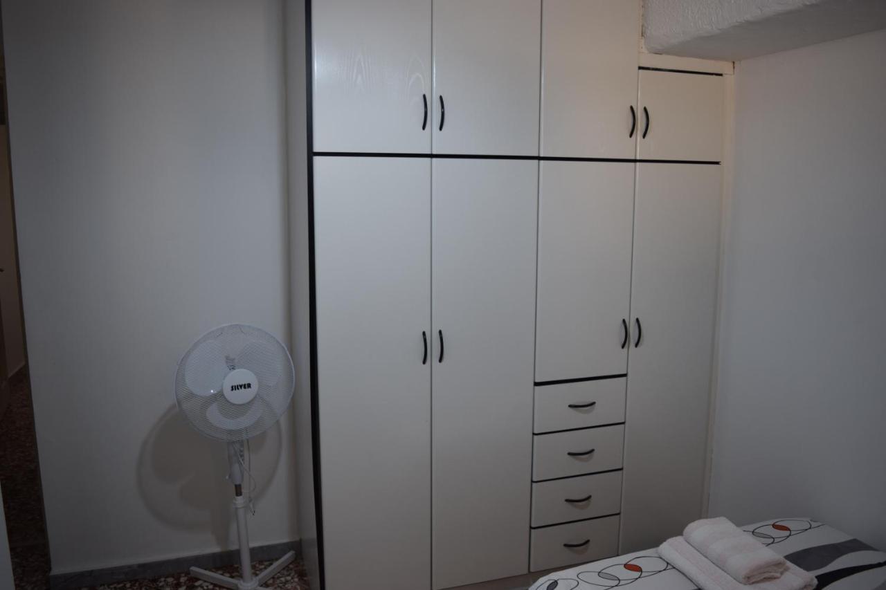 Venetsanou Ketsea 77 Appartamento Kalamata Esterno foto